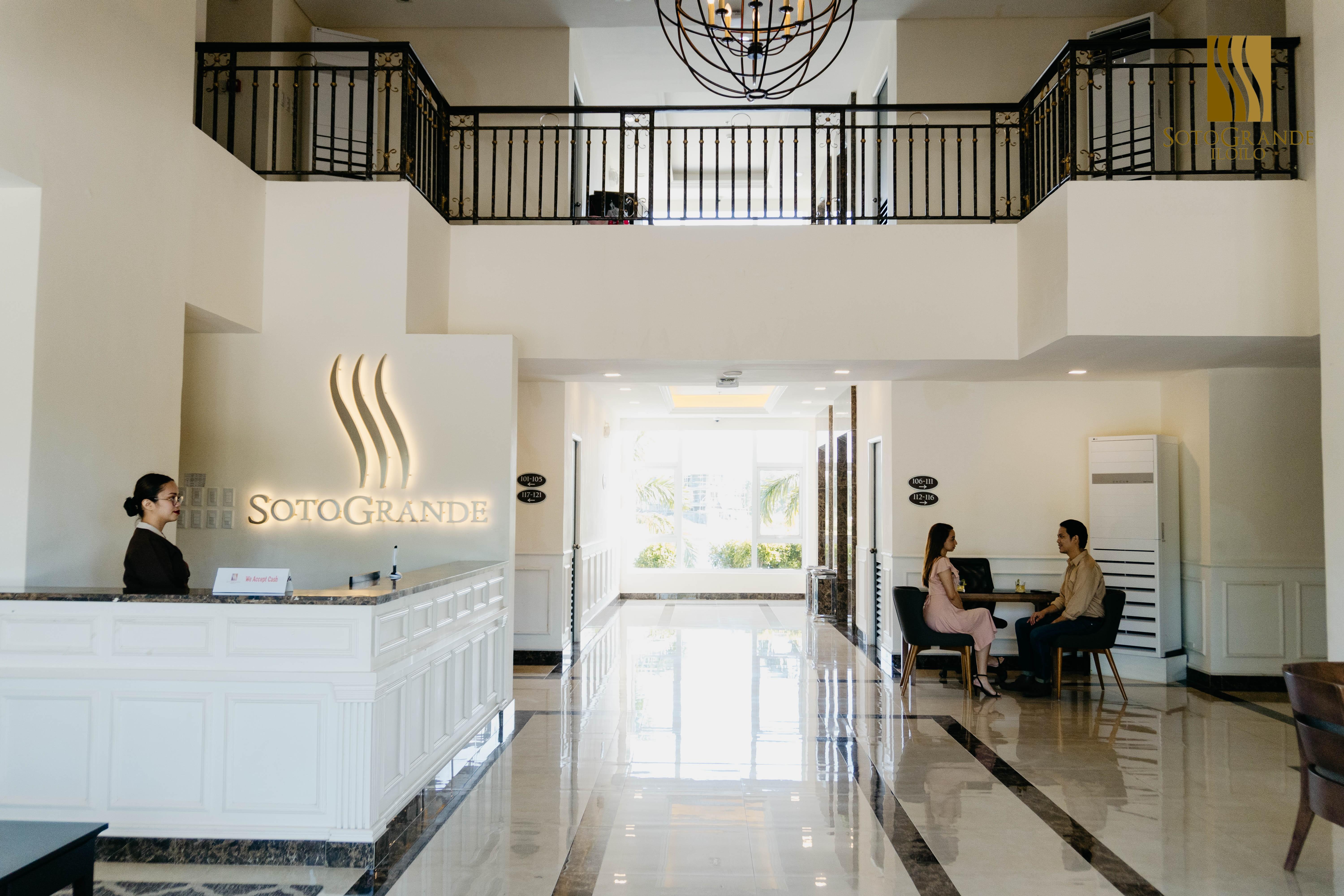 Sotogrande Iloilo Hotel Екстериор снимка