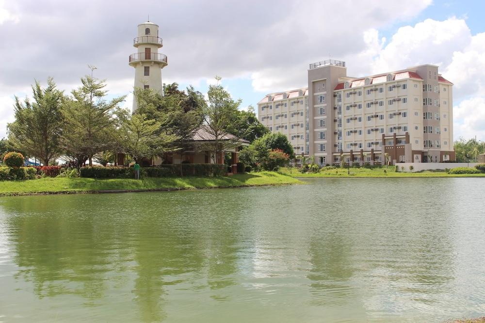Sotogrande Iloilo Hotel Екстериор снимка