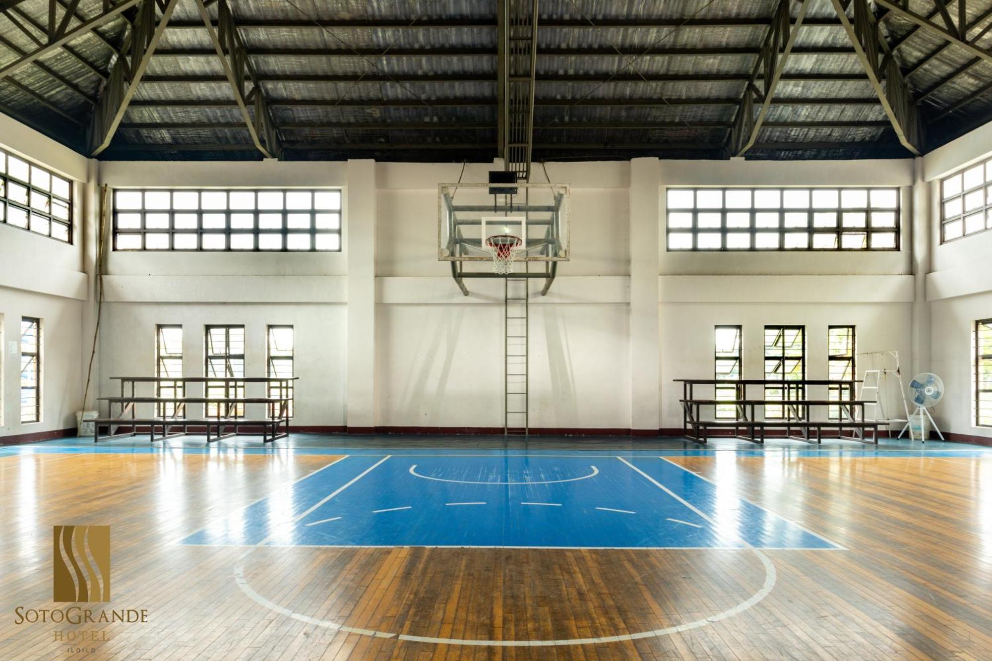 Sotogrande Iloilo Hotel Екстериор снимка